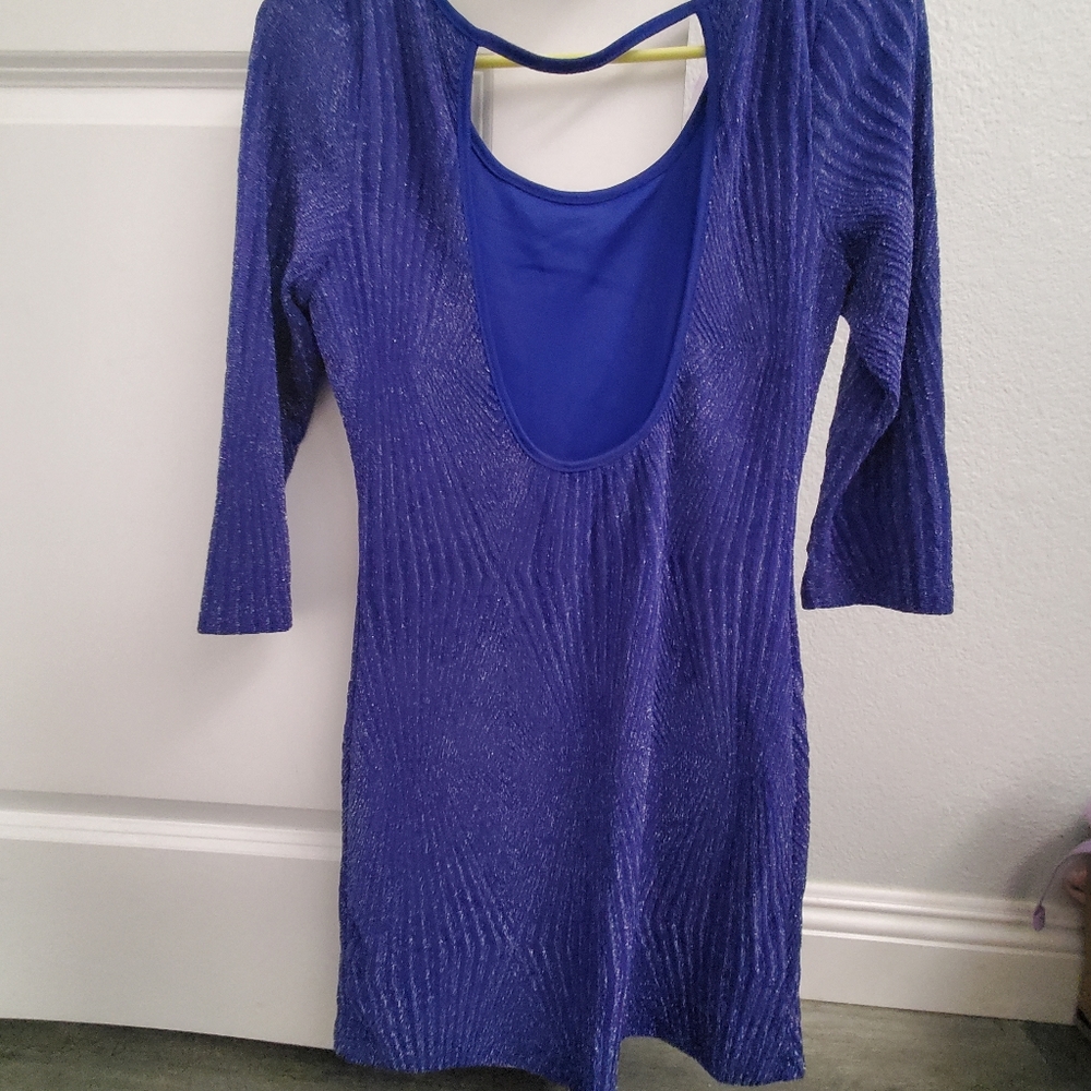 Dress - Picture 2 of 3
